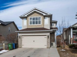 52 S Bridlemeadows Cmn SW, Calgary, AB T2Y 4V4