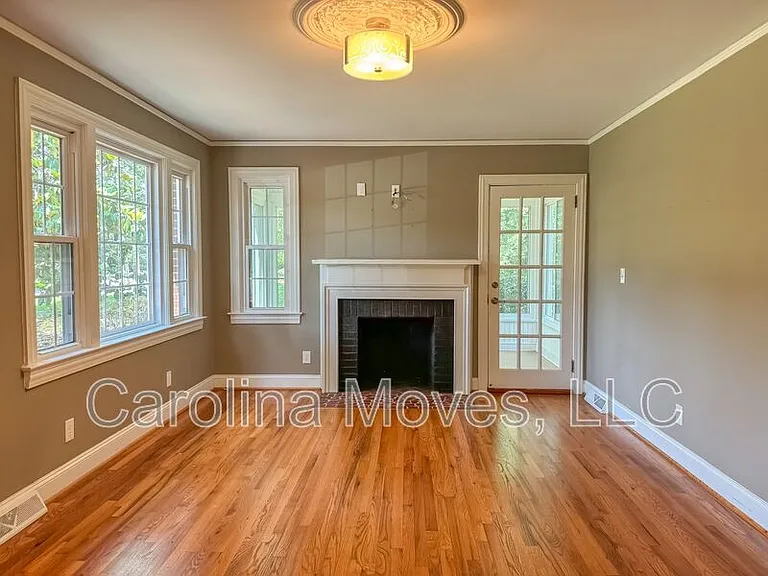 46 Long Forest Dr — Photo 5