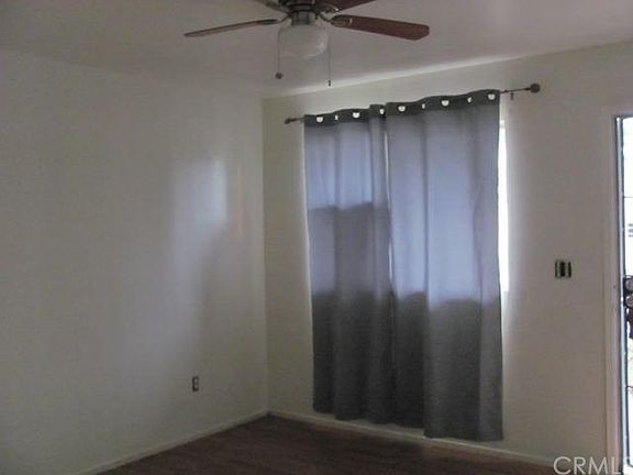 2nd image of 427 San Mateo Ave