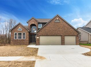 55726 Worlington Ln, Lyon Township, MI 48178