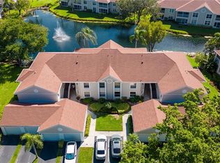 9836 Luna Cir #F-101, Naples, FL 34109