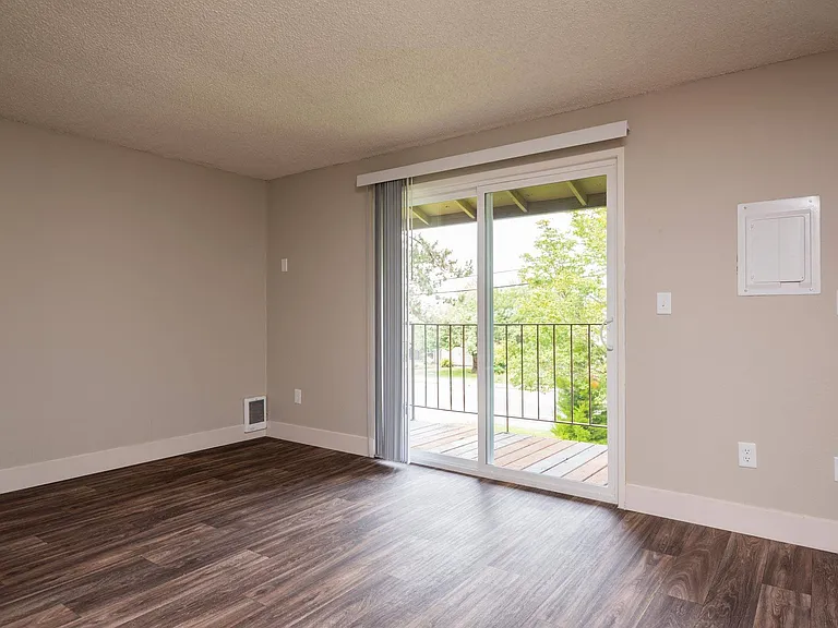 Oak Grove Living Room and Patio Doors