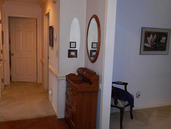 2nd image of 2175 Fairway Blvd