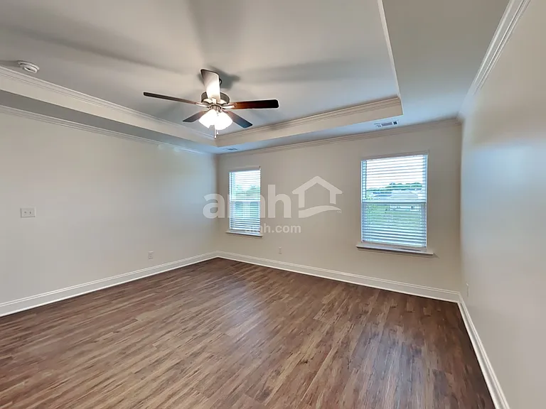 908 Ronnie Rd — Photo 11