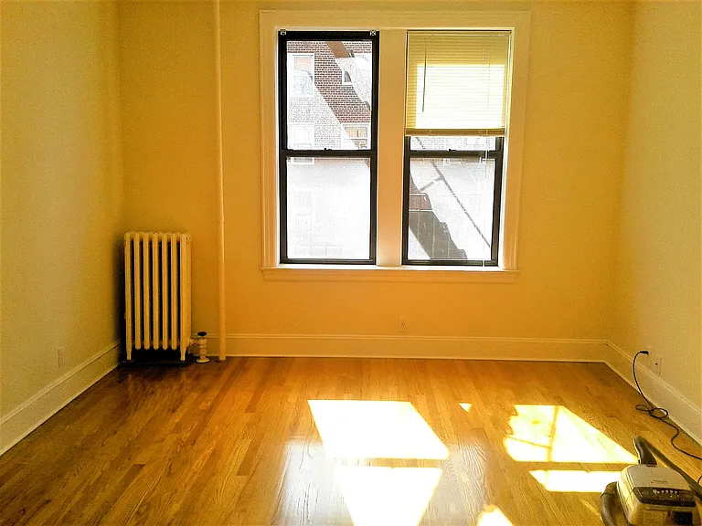 60-05 44th Ave #5D — Photo 10