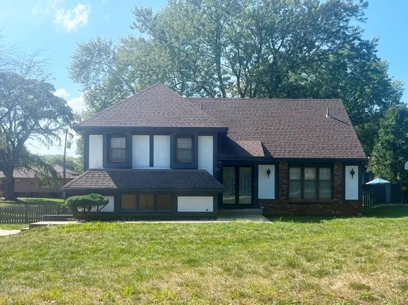 8730 Corrington Ave, Kansas City, MO 64138