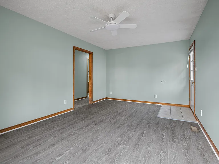 514 Highland Ave — Photo 7