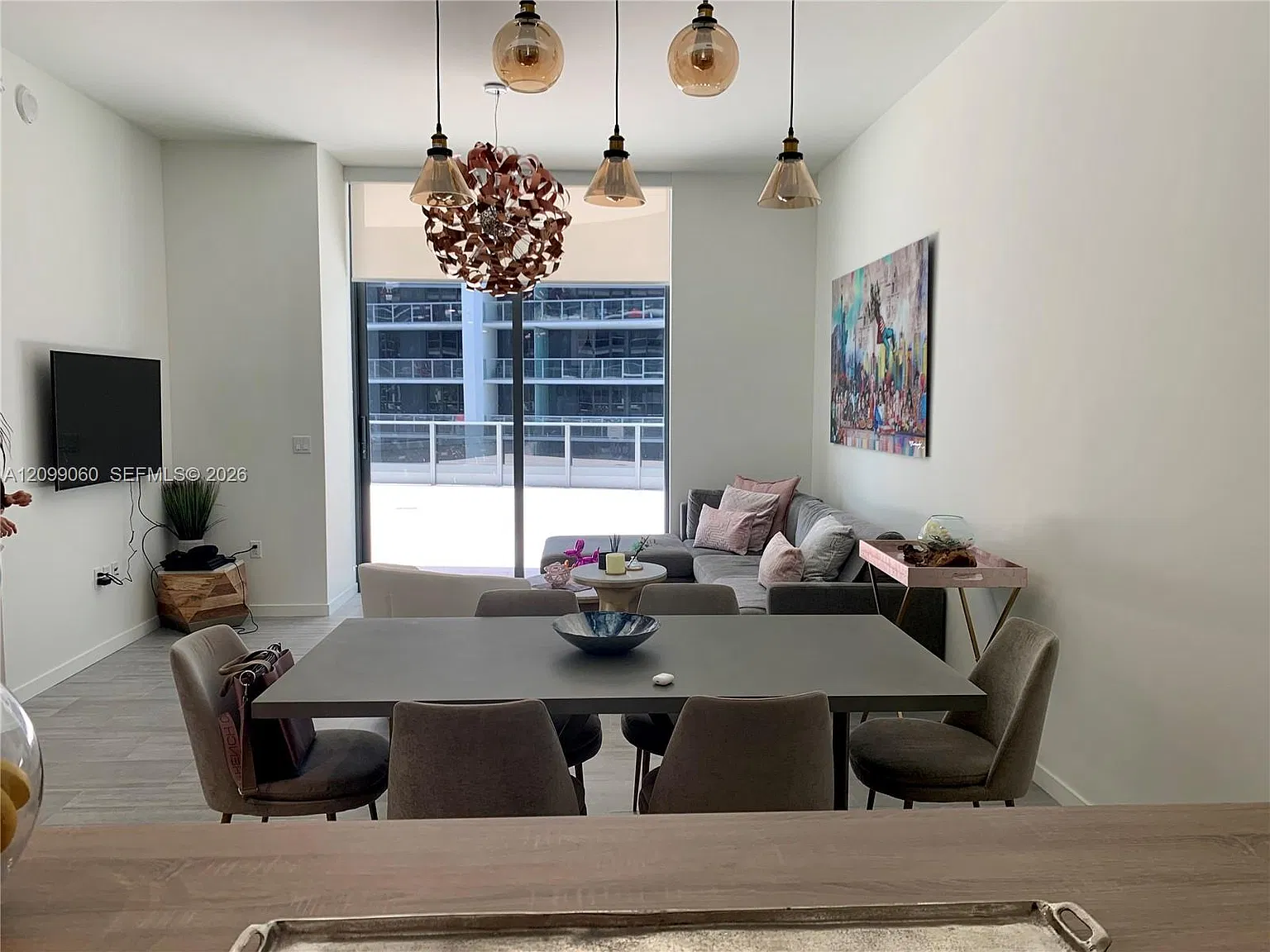 Brickell Flatiron Condo — Photo 3