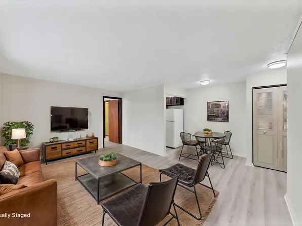 192 Pennsylvania Ave APT 1, Rochester, PA 15074