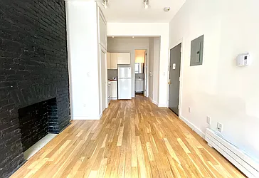 Rented by Nolita Group