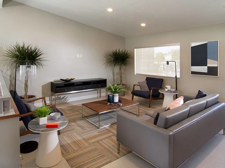 Brighton Place Apartments — Photo 4