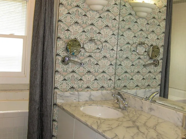534 W Dickens Ave #3 — Photo 8