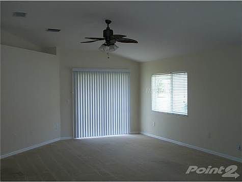 4th image of 18156 Portside St