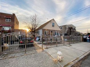 1053 Swinton Ave, Bronx, NY 10465