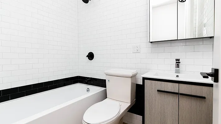 Rented by Nooklyn NYC LLC | media 23