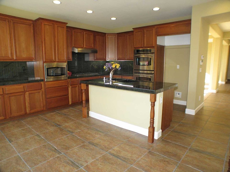 2nd image of 4029 Stresa Way
