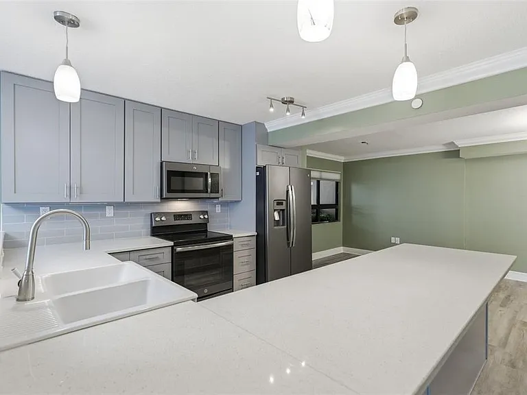 2413 Bayshore Blvd #1004 — Photo 19