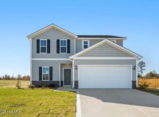 385 Ashley Heights Dr, Aberdeen, NC 28315