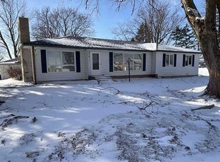 530 1st St, Fountain, MN 55935