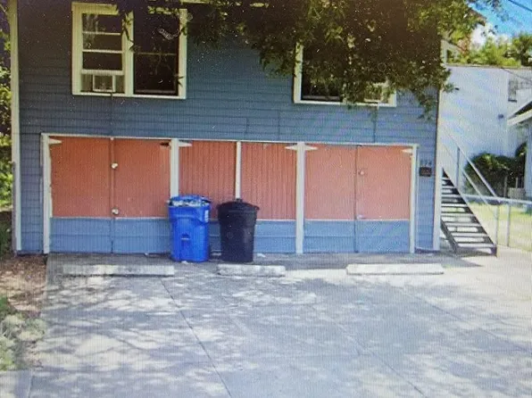 894 13th Ave S, Saint Petersburg, FL 33701