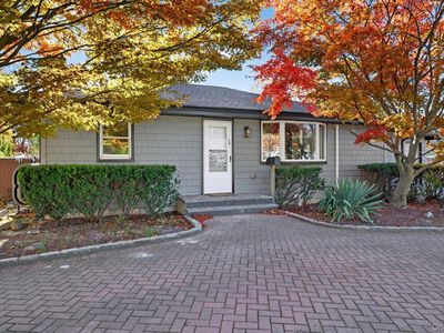 14 Muncey Road, Bay Shore, NY, 11706