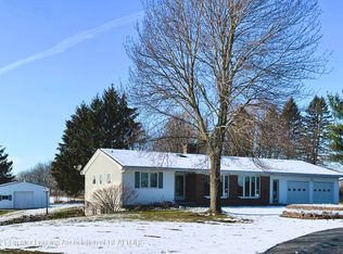 577 N Michigan Rd, Eaton Rapids, MI 48827