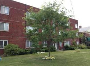 20845 Lorain Rd, Cleveland, OH 44126