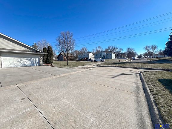 3rd image of 1800 W South St #1