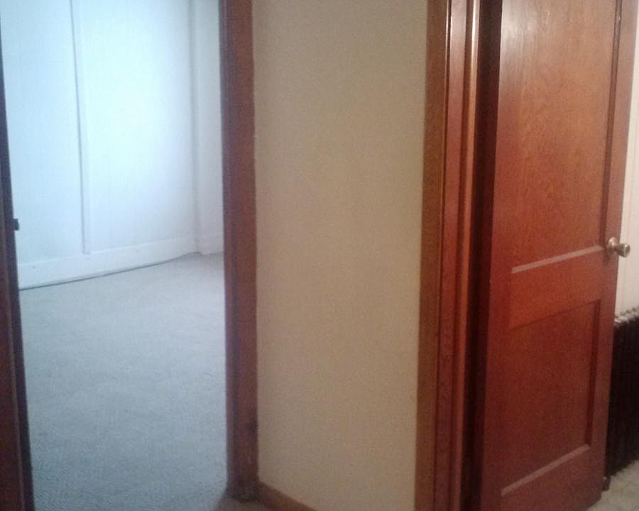 2nd image of 644 Sherwood Ave