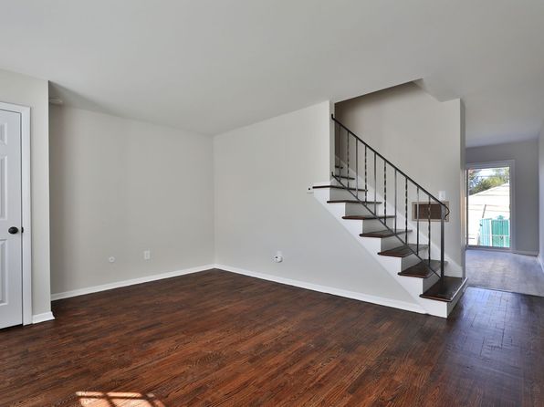 3421-3431 Maize Rd #3425-A