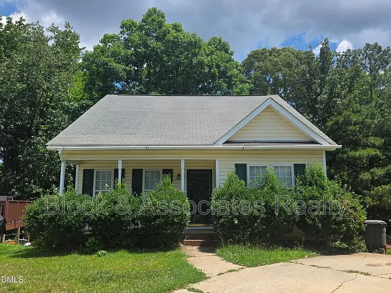 116 Cliffdale Rd — Photo 17