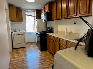 4211 25th Ave #2, Astoria, NY 11103