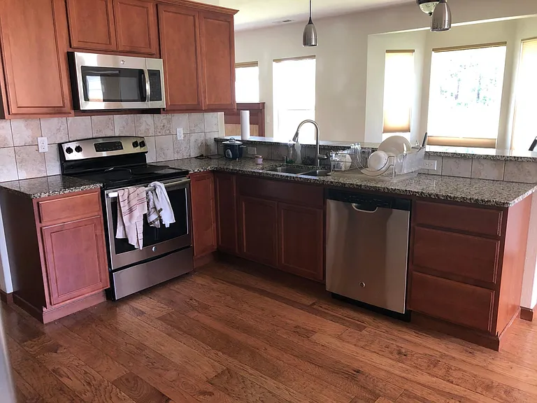 723 Cali Ln SE — Photo 8