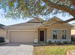 573 Hollow Glen Dr, Titusville, FL 32780