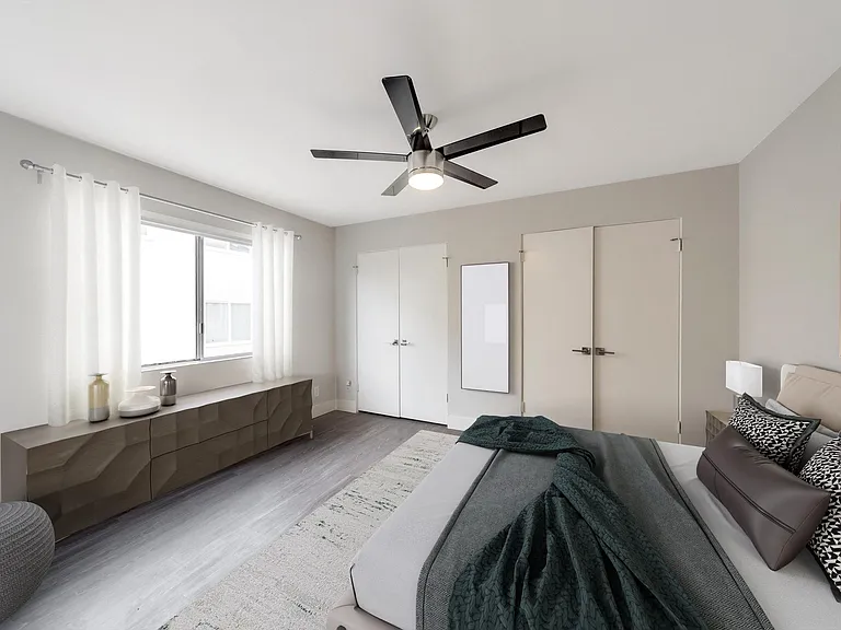 Oasis Apartments — Photo 13
