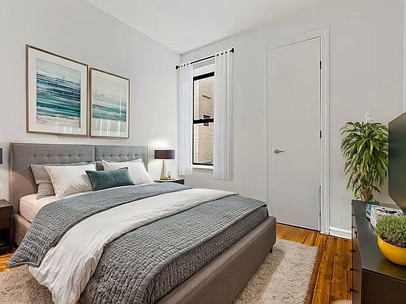 4th image of 505 12th St APT 3C