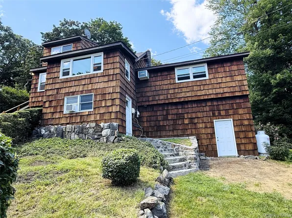 17 Mary Avenue, Mahopac, NY 10541