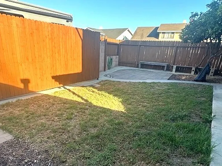 2282 Fawn Ave — Photo 31