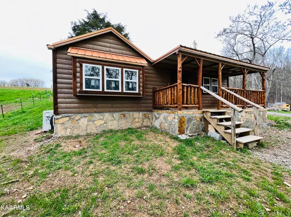 207 Giles Ln, Harrogate, TN 37752