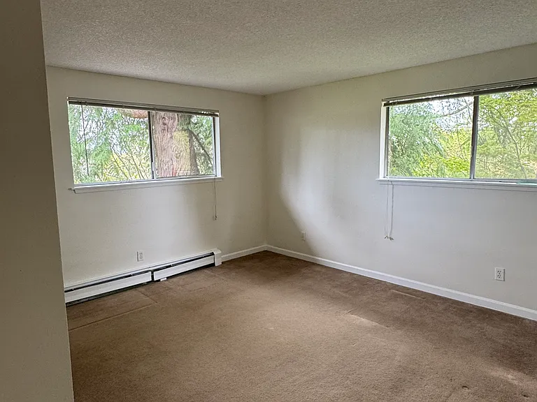 10647 Sand Point Way NE — Photo 13