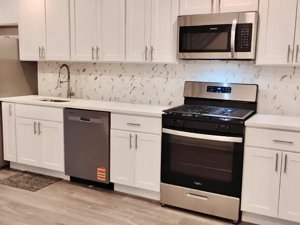 2252 Greenwich St, Philadelphia, PA 19146