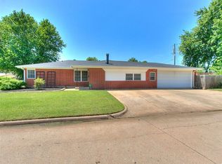 237 Southern Pl, Edmond, OK 73013