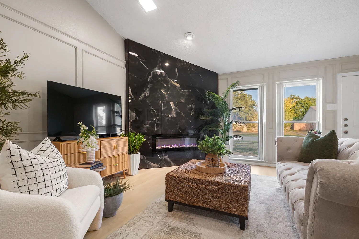 310 Candlewood Pl — Photo 1