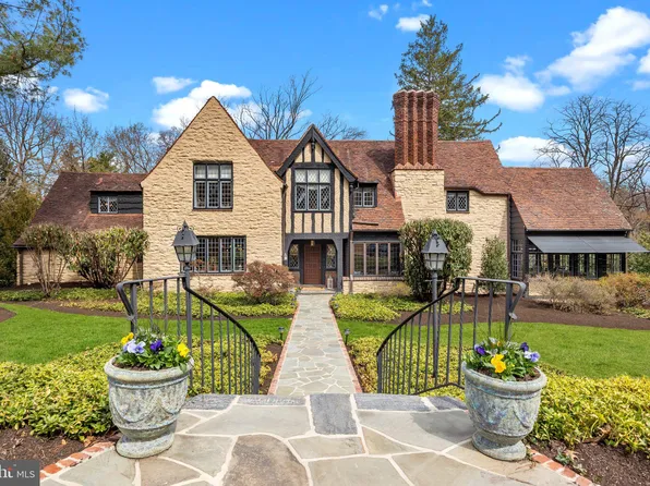 1319 Panther Rd, Rydal, PA 19046