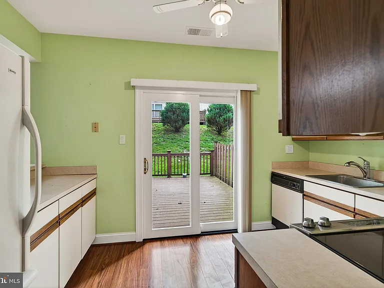 3 Oak Leaf Ln — Photo 12