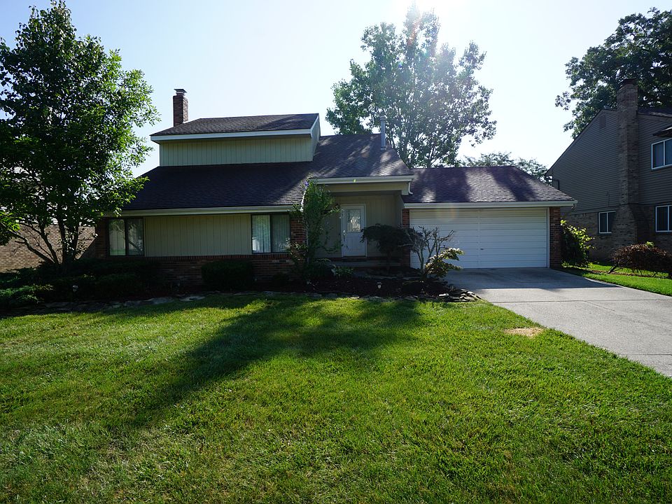 2nd image of 1098 Paddington Rd