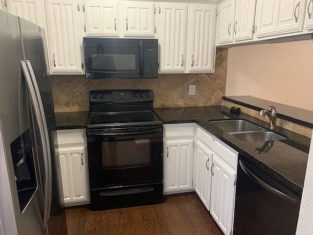 Another view of the kitchen