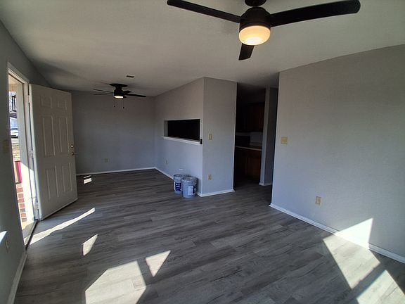 2nd image of 32 Cypress Ave