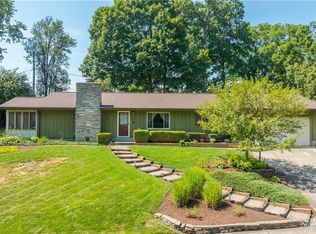 977 Crestwood Hills Dr, Vandalia, OH 45377