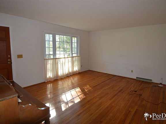 2nd image of 522 Haven Dr